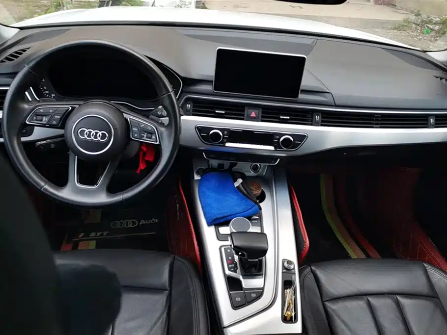 Audi A4L 2018 30th Anniversary 40 TFSI Fashion фото 12