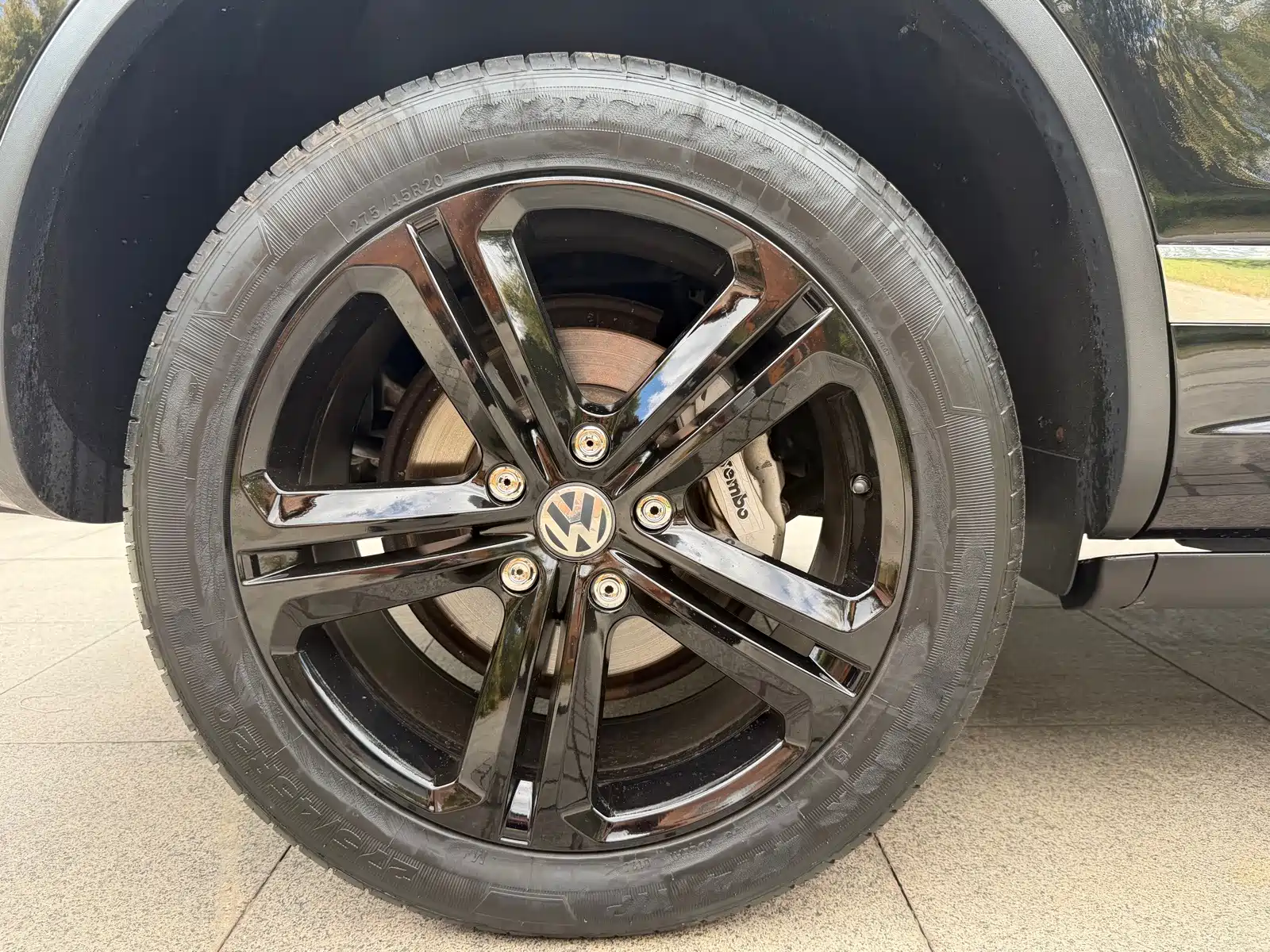 Фото 25 - Volkswagen Touareg