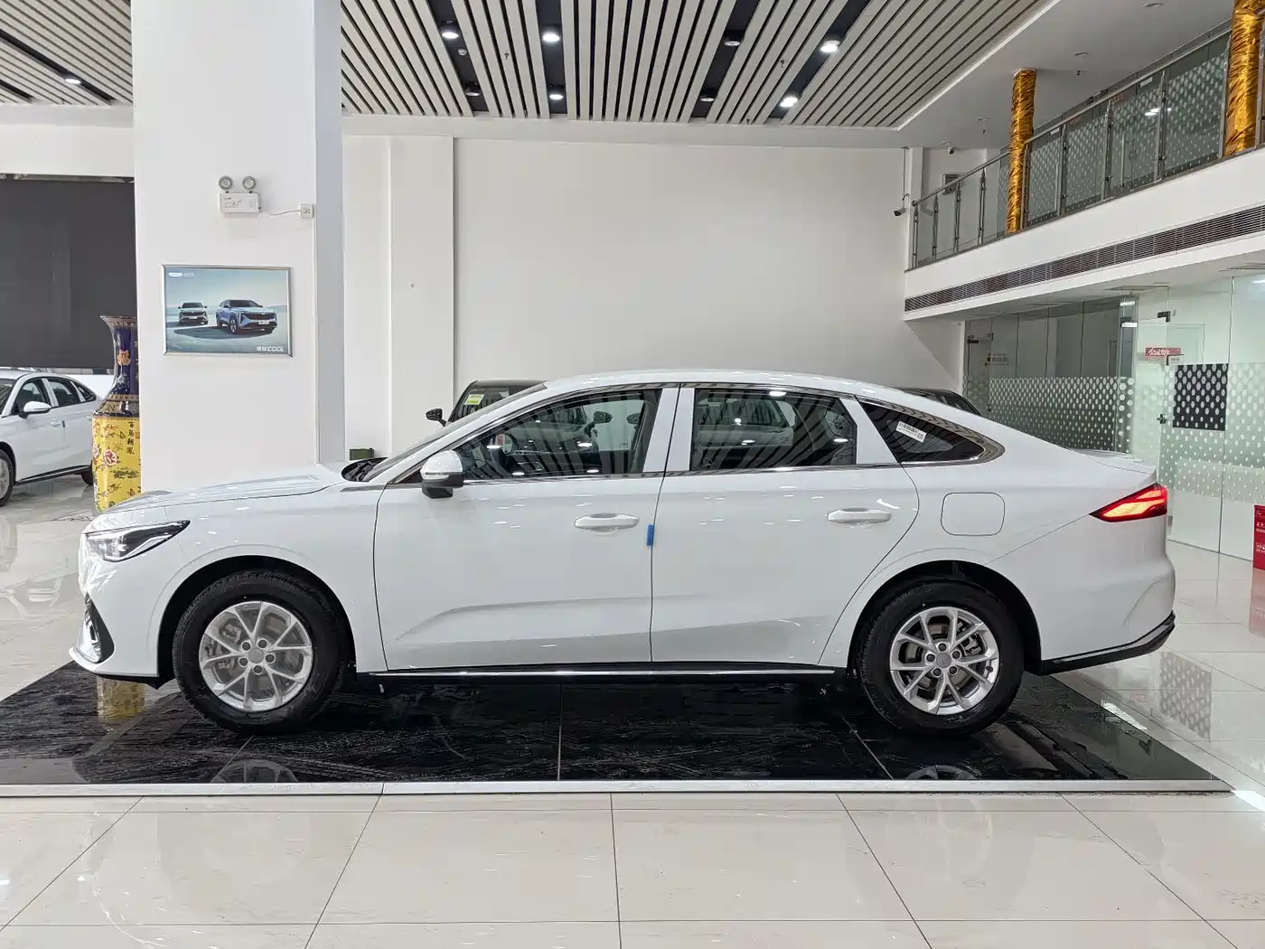 Geely Galaxy Galaxy Stellar 6 2025 125km Long Voyage Edition фото 3