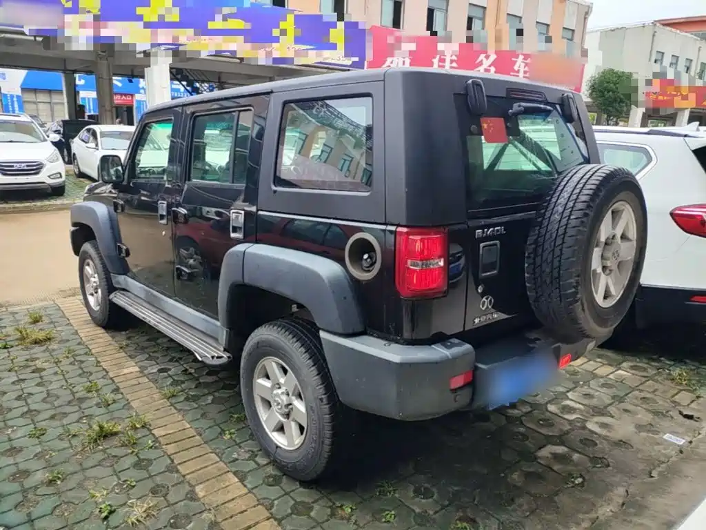 BAIC ORV Beijing Offroad BJ40 2017 2016 Model 40L 2.0T Manual 2WD Luxury