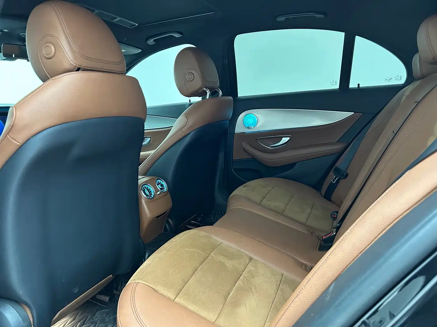 Mercedes-Benz E-Class 2017 E 200 Sport 4MATIC фото 14