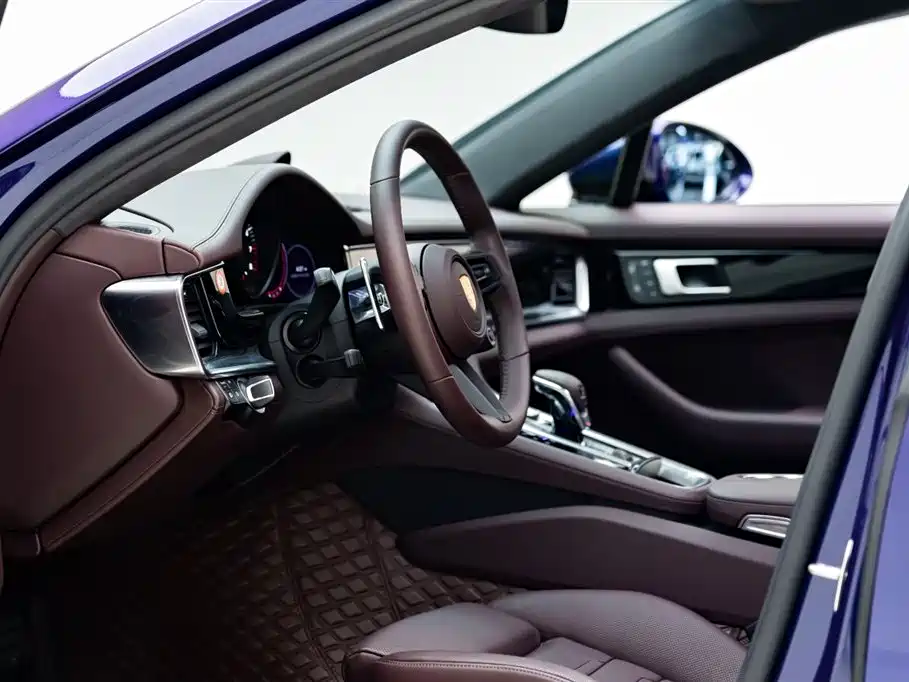 Porsche Panamera 2022 Panamera 2.9T Platinum Edition фото 10