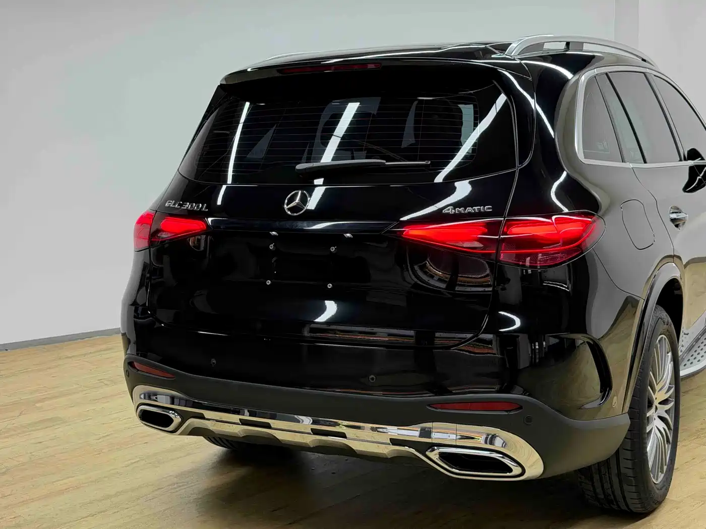 Mercedes-Benz GLC 2025 2025 GLC 300 L 4MATIC Dynamic 5-seater