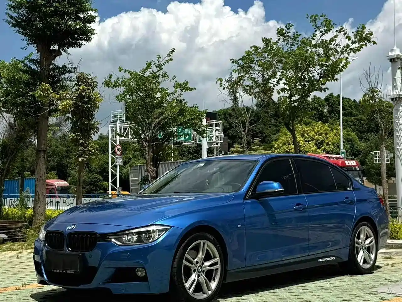 BMW 3 Series 2019 320Li M Luxury Package