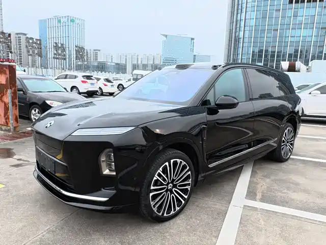 NIO NIO ES8 2025 Model 6-Seat Executive Luxury Edition
