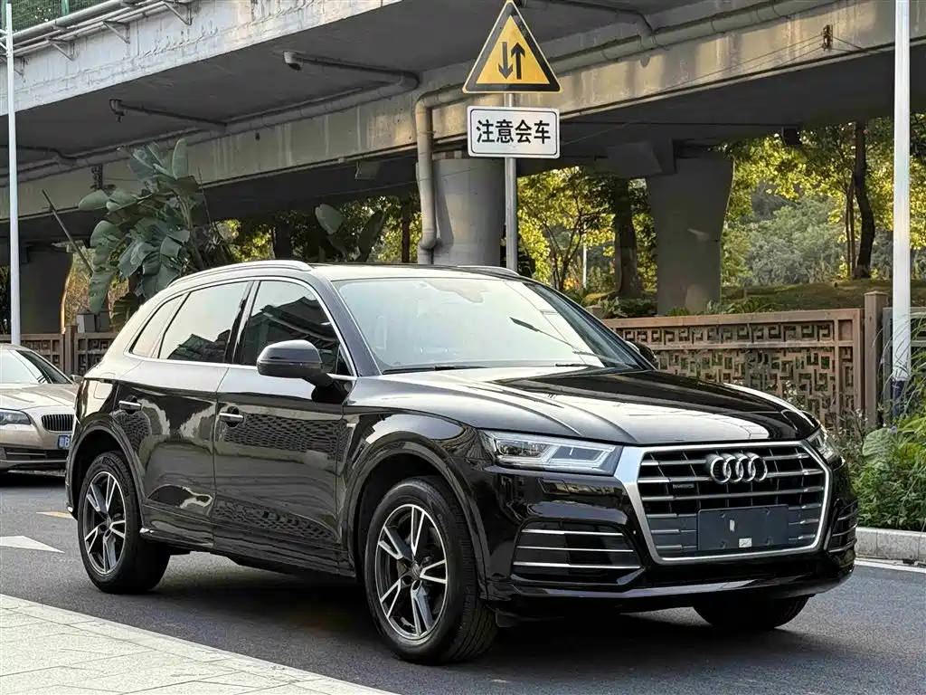 Audi Q5L 2018 40 TFSI Prestige Fashion (China V) фото 12