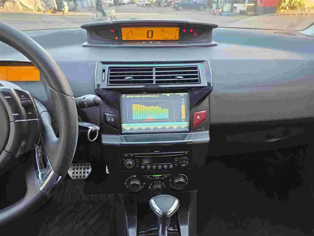 Фото 3 - Citroën C-Quatre