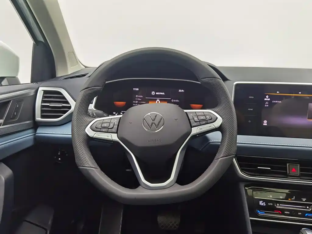 Volkswagen Tharu, миниатюра 11