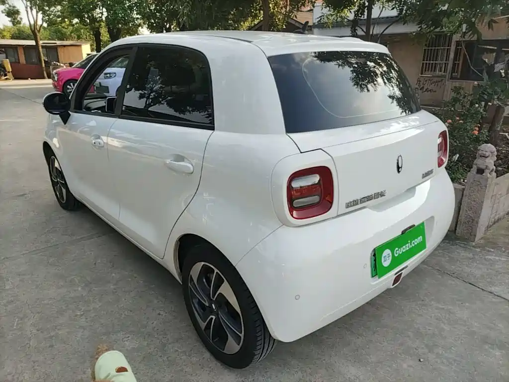 Ora Black Cat 2022 2022 351km Comfort (NMC)