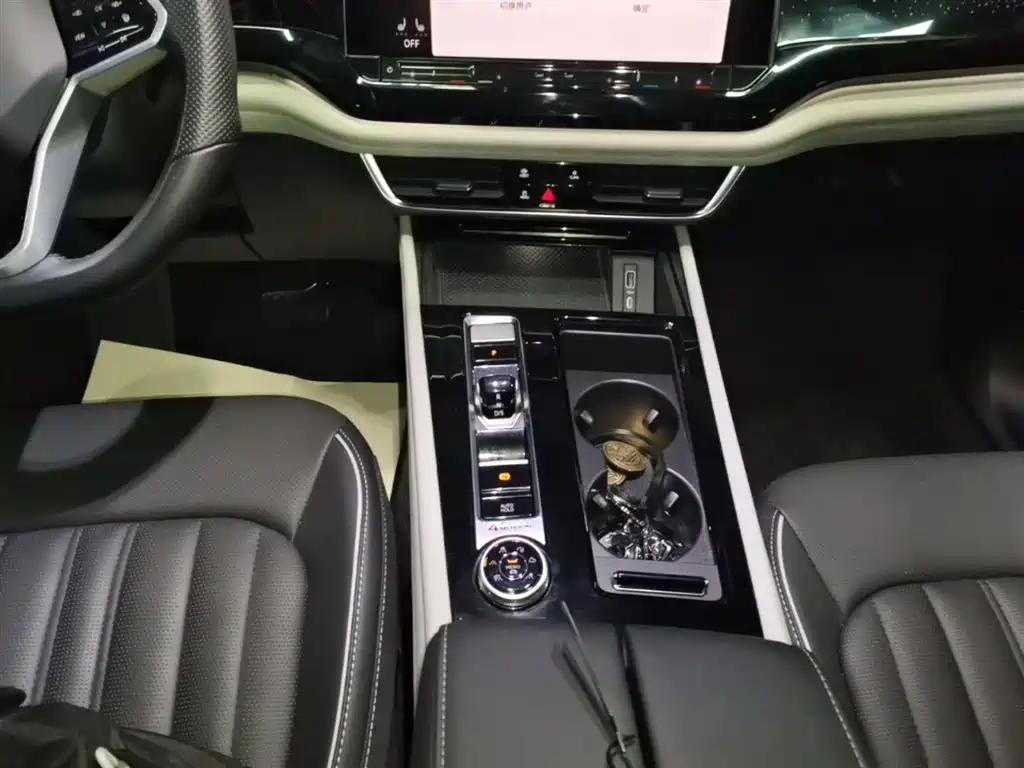 Volkswagen Teramont 2023 380TSI AWD Exclusive Luxury Edition фото 14