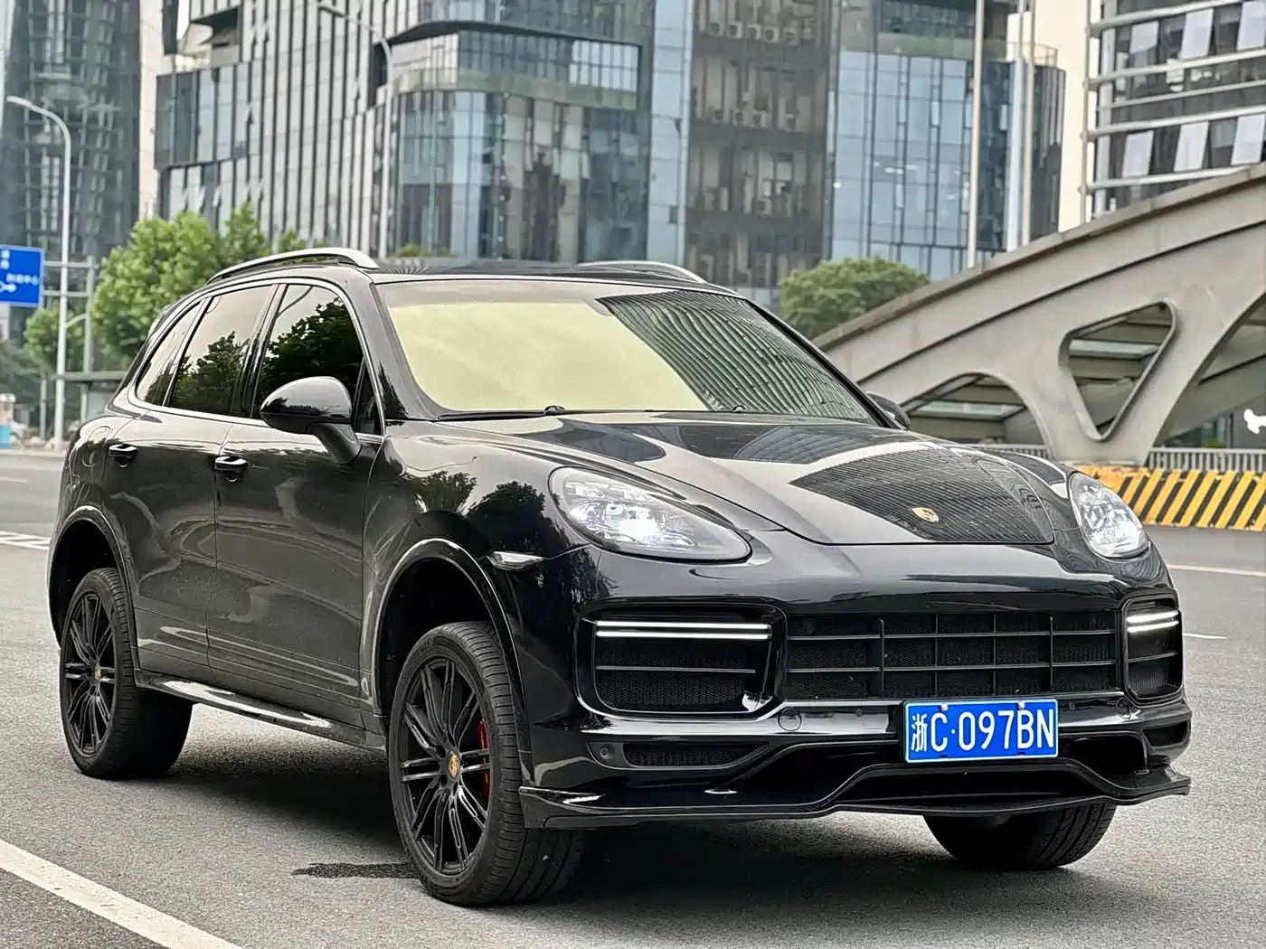 Porsche Cayenne 2011 Cayenne 3.0T фото 3