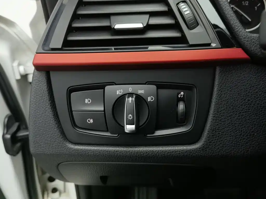 BMW 3 Series (Import) 2012 2013 320i Sport Design Package