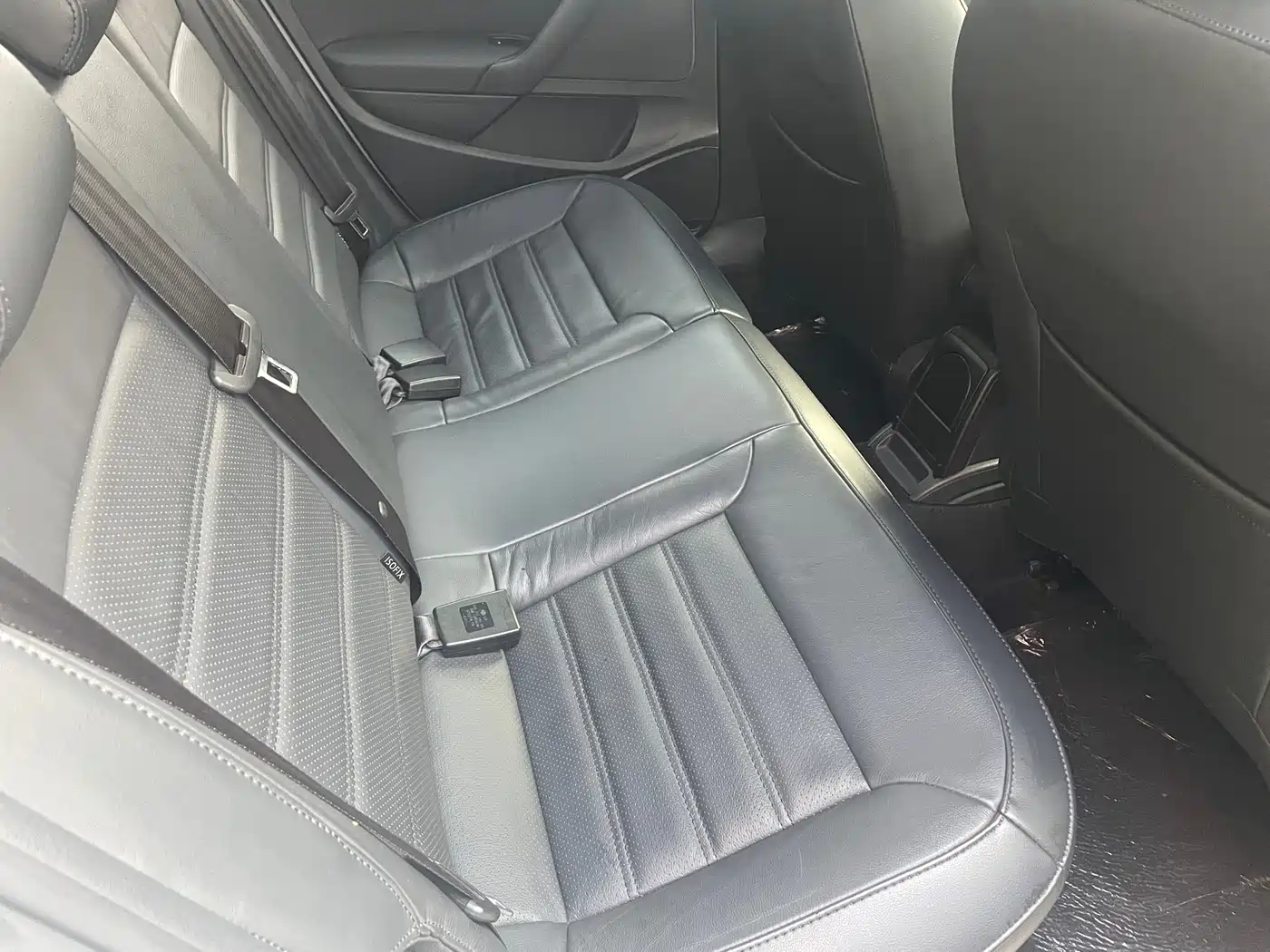 Volkswagen Polo 2014 1.4L Automatic Luxury Edition фото 10