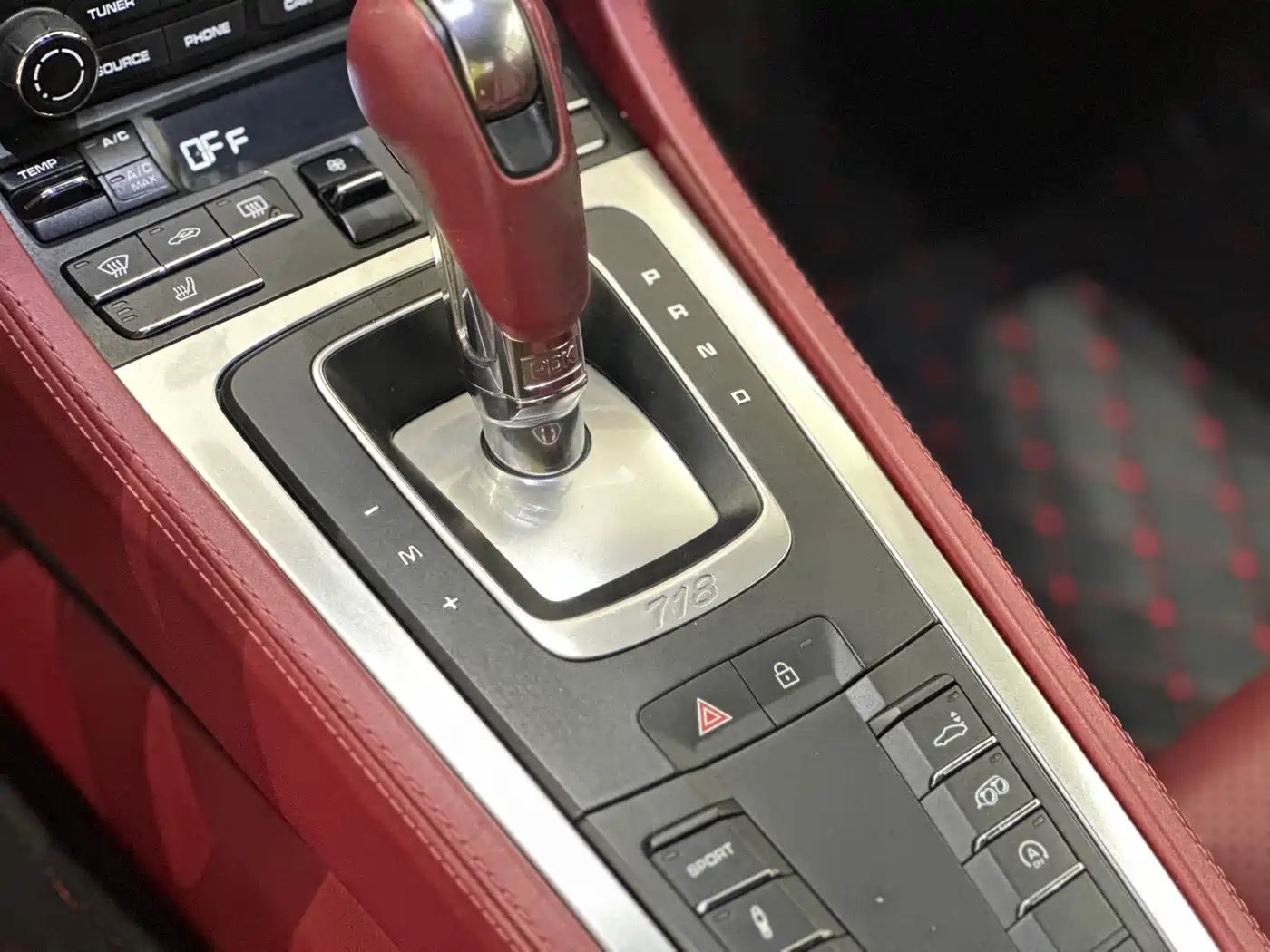 Porsche 718 2020 Cayman 2.0T фото 10