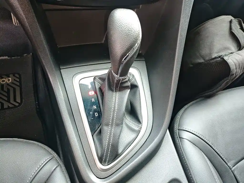 Buick Excelle 2018 18T Automatic Elite фото 14