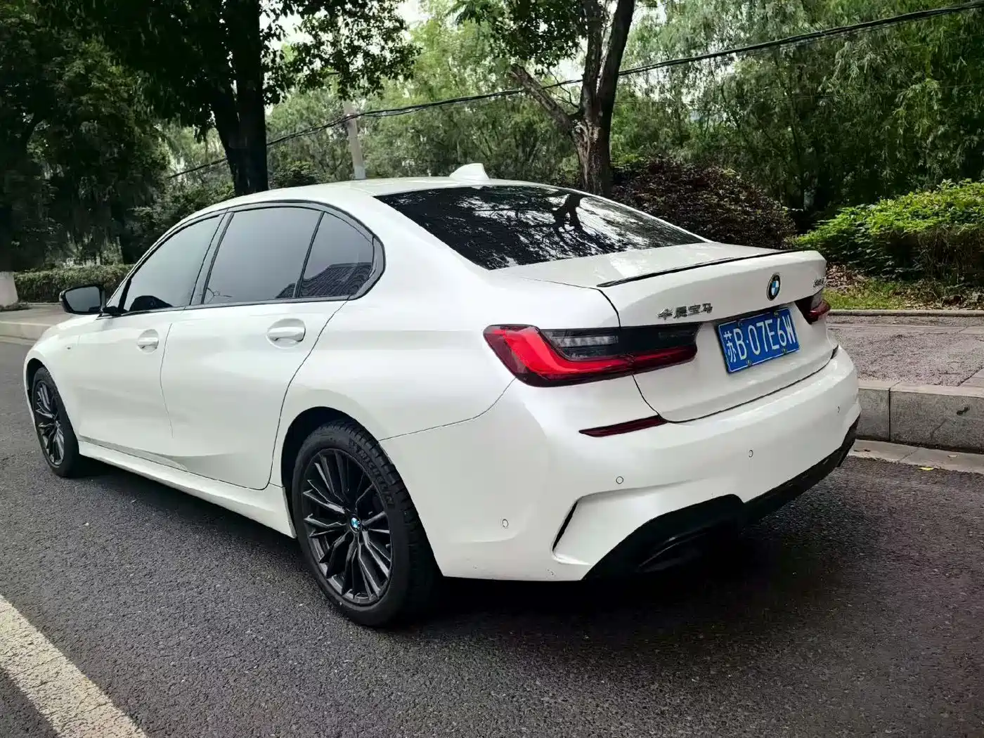 BMW 3 Series 2021 325Li M Sport Night Edition фото 6