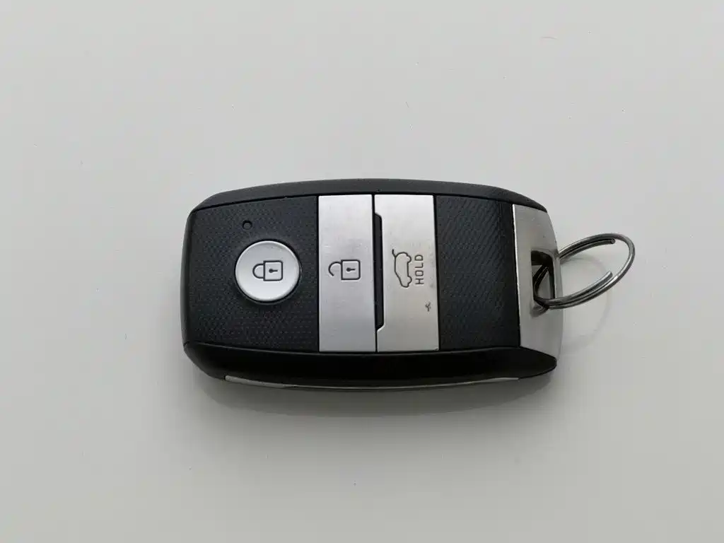 Kia Carens 2014 2013 2.0L 7-Seat Auto Luxury China IV