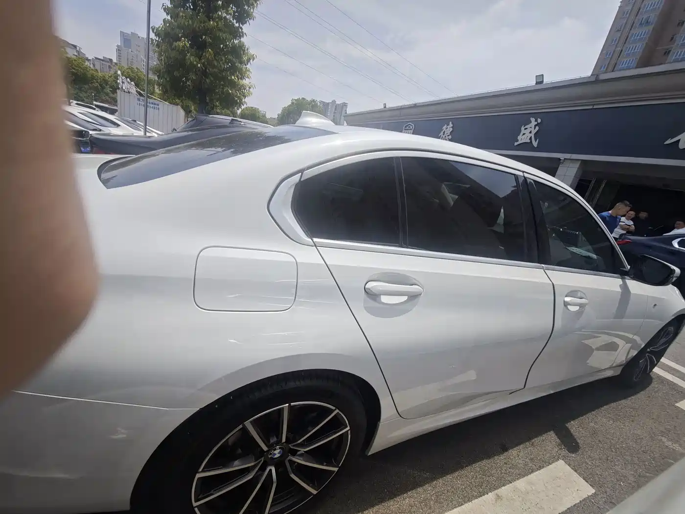 BMW 3 Series 2021 325Li M Sport Package фото 6