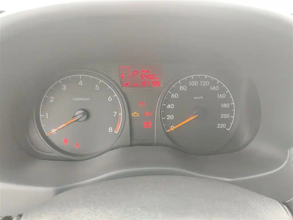 Hyundai Verna 2014 1.4L Automatic Smart GLS фото 12