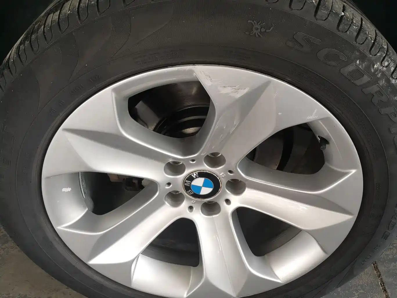 BMW X6 2011 xDrive35i фото 8