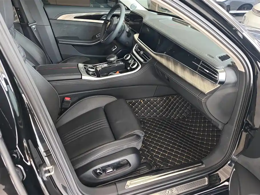 Hongqi H9 2020 2.0T Smart Connection Qi Chang Edition фото 8