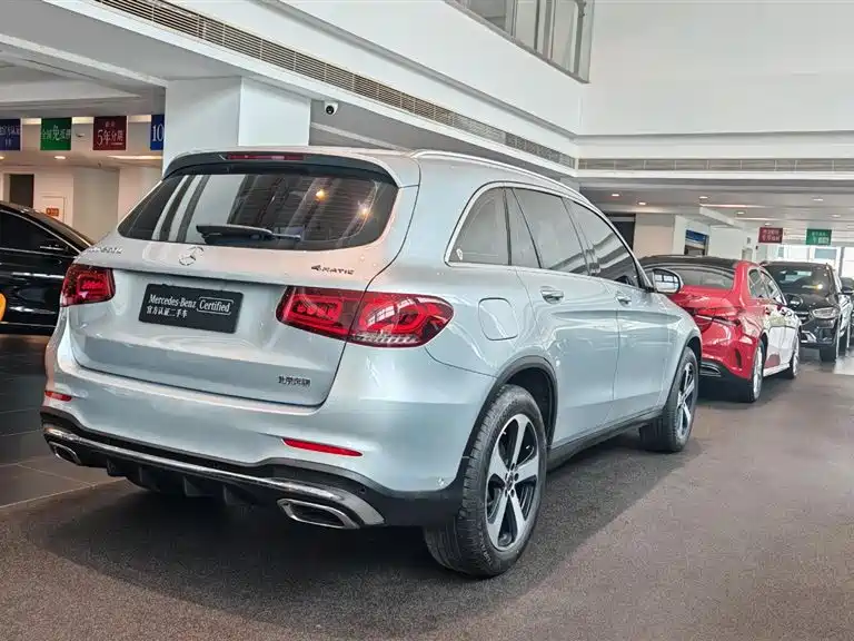 Mercedes-Benz GLC 2022 Model GLC 260 L 4MATIC Dynamic Edition фото 4