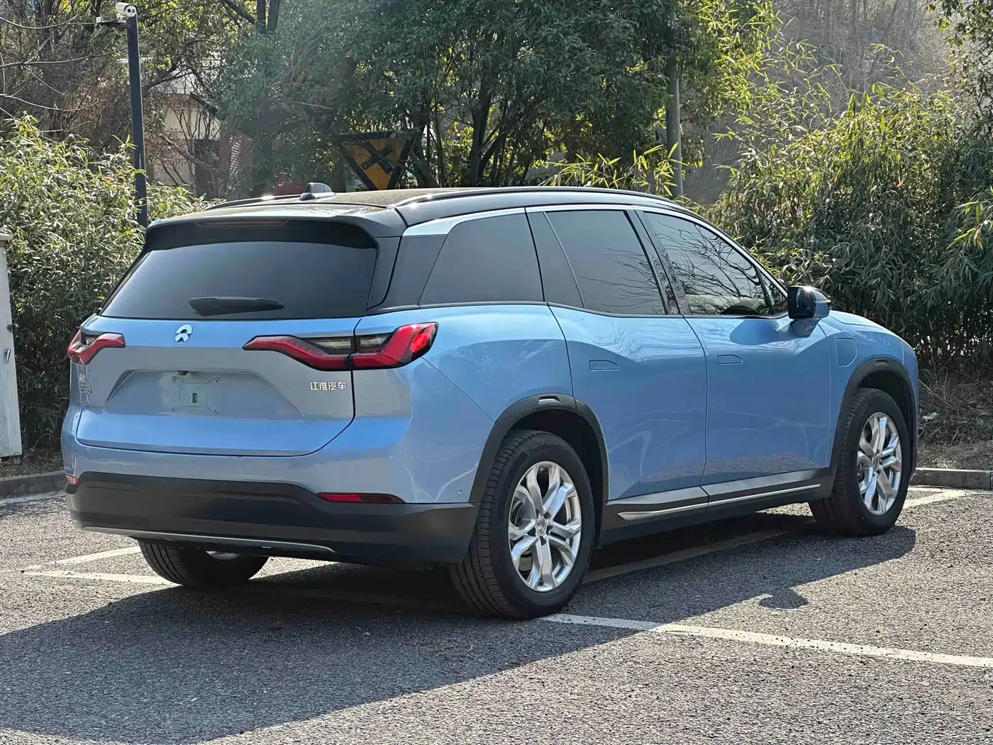 NIO ES8 2019 2018 355KM Base Model 7-Seater Version