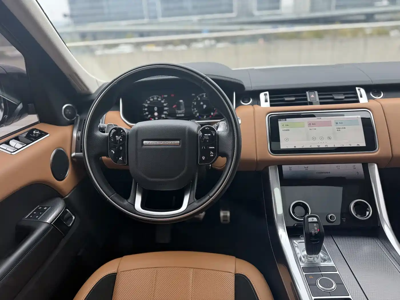 Land Rover Range Rover Sport 2022 3.0 L6 Gloss Black Edition фото 7