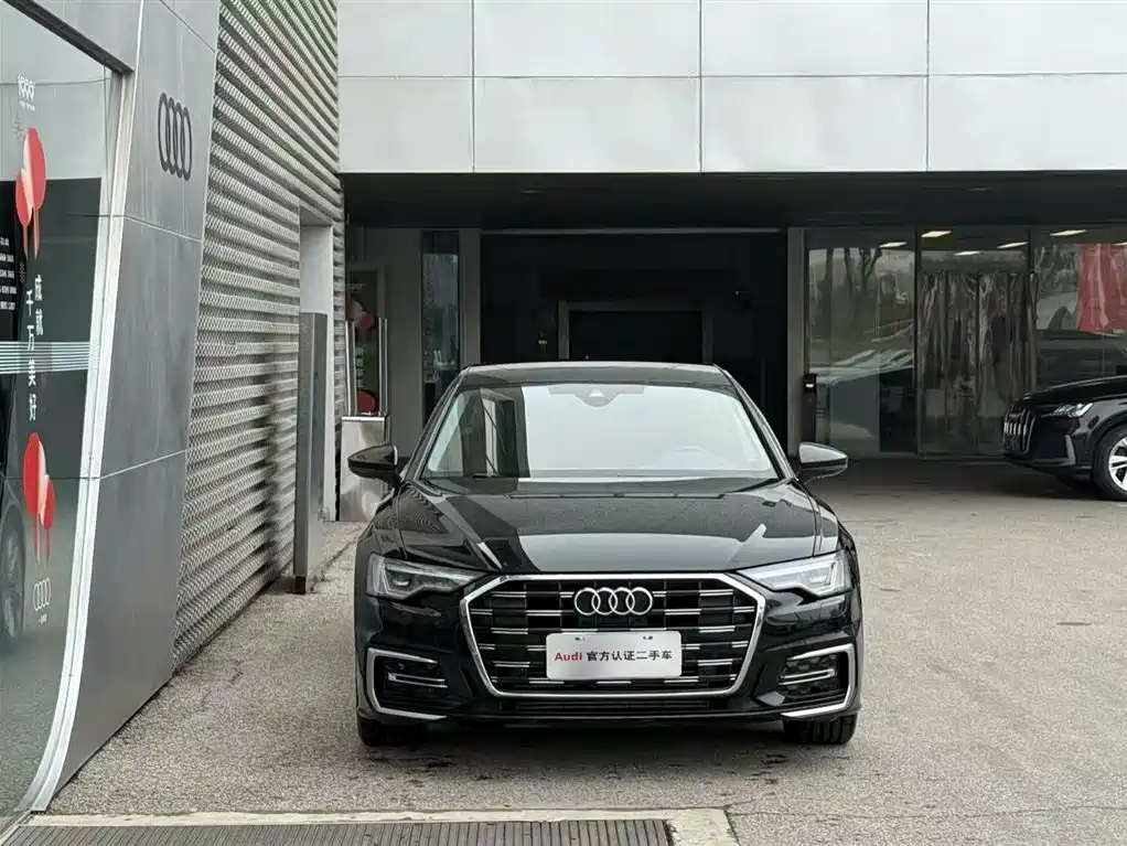 Audi A6L 2023 Facelift 45 TFSI Premium Dynamic фото 2