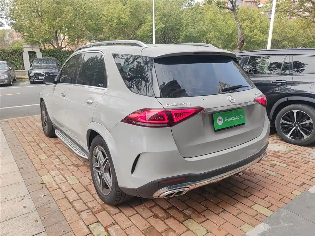 Mercedes-Benz GLE 2020 GLE 450 4MATIC Fashion фото 23