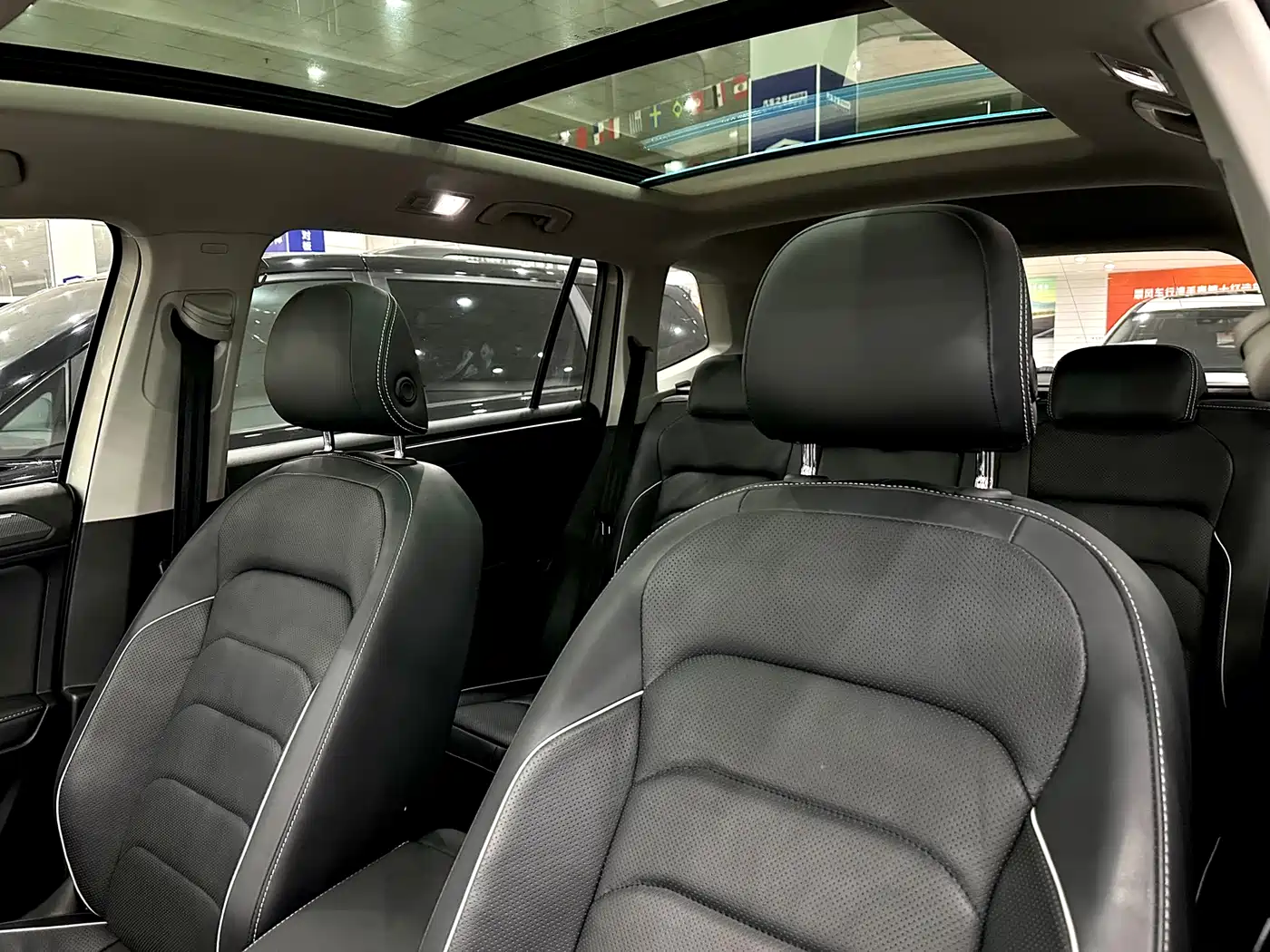 Volkswagen Tiguan L 2019 Edition 380TSI Auto 4WD R-Line Premium Flagship Version China V фото 11