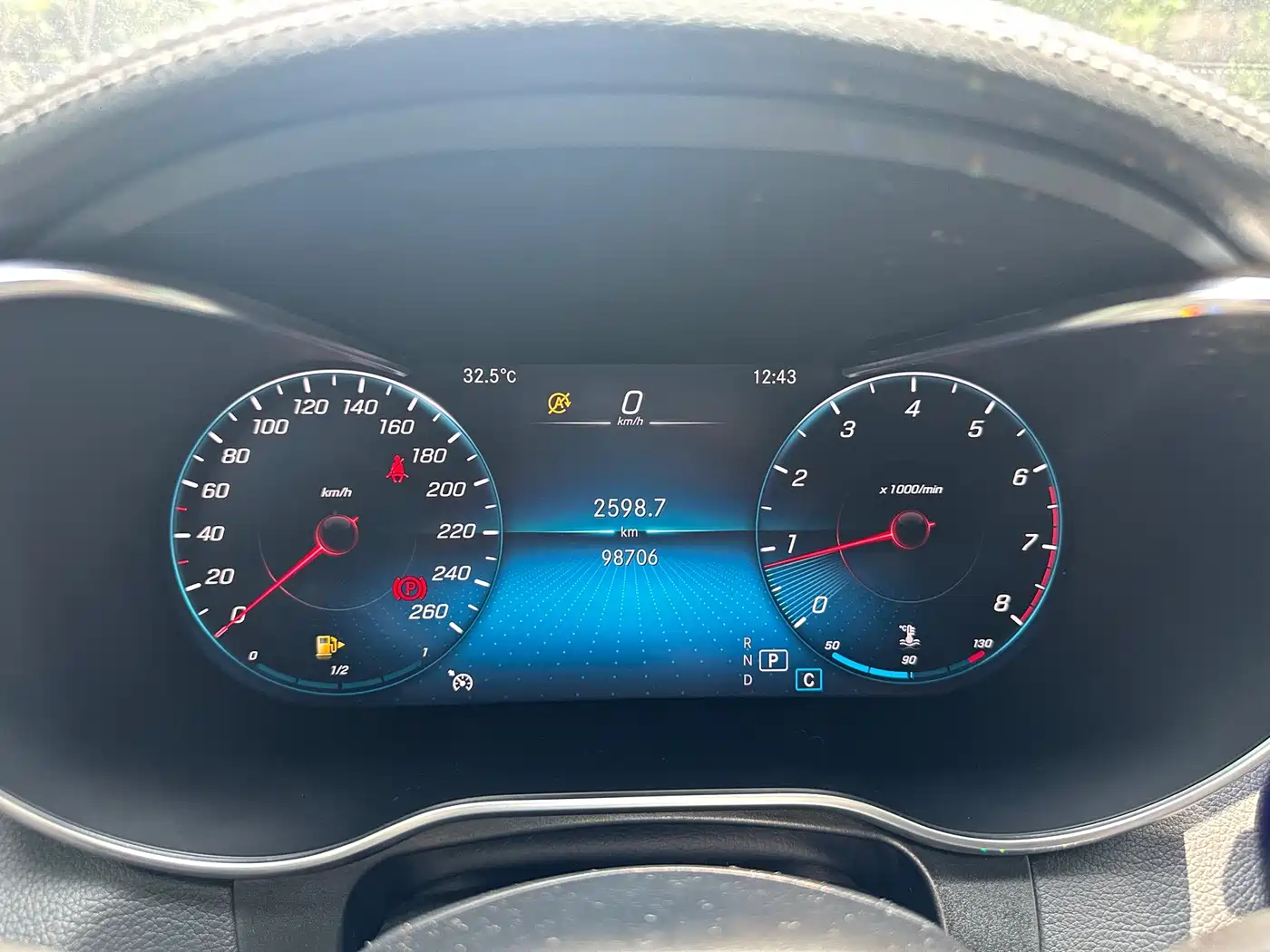Mercedes-Benz GLC Coupe 2020 GLC 260 4MATIC Coupe SUV фото 31