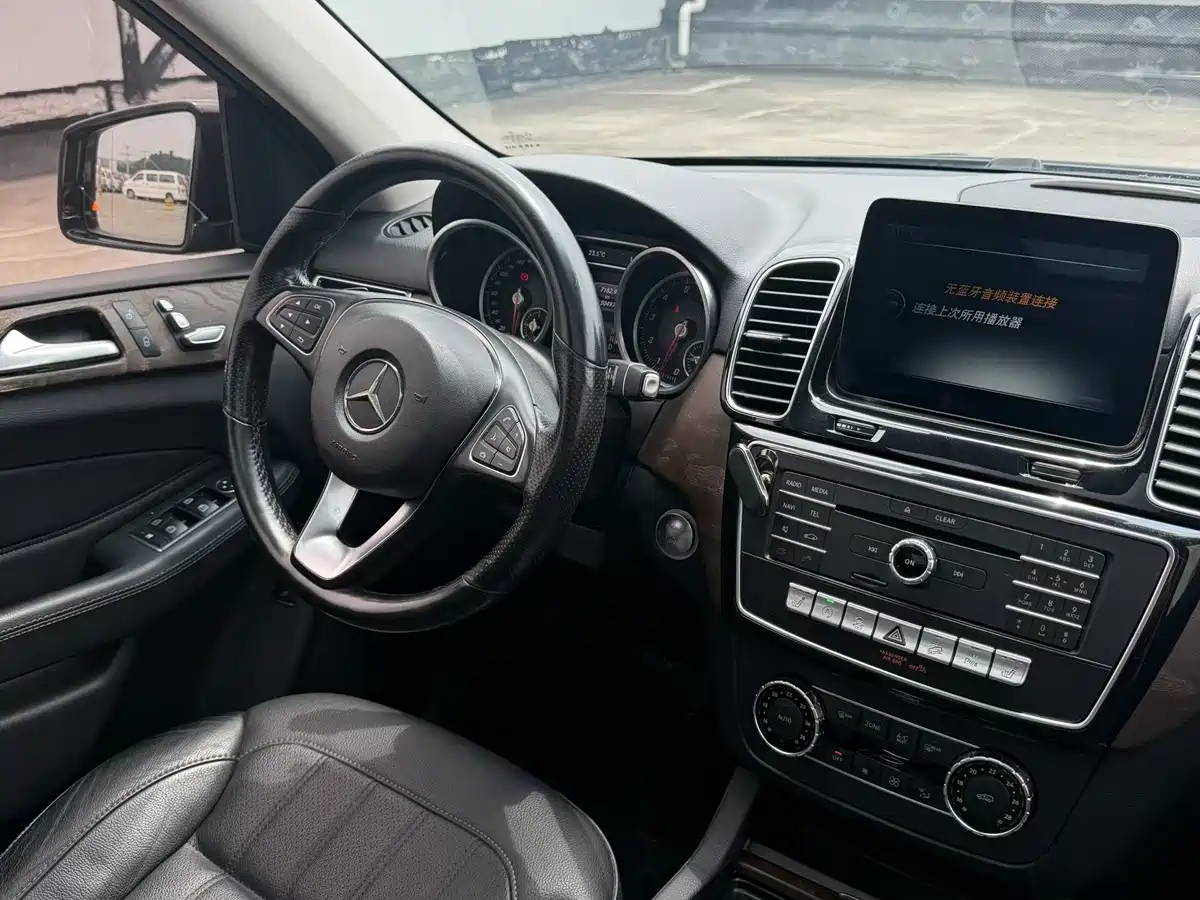 Mercedes-Benz GLE 2016 GLE 320 4MATIC Dynamic фото 8