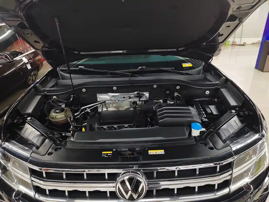 Volkswagen Teramont 2024 380TSI 4WD Dragon Glory Edition фото 20