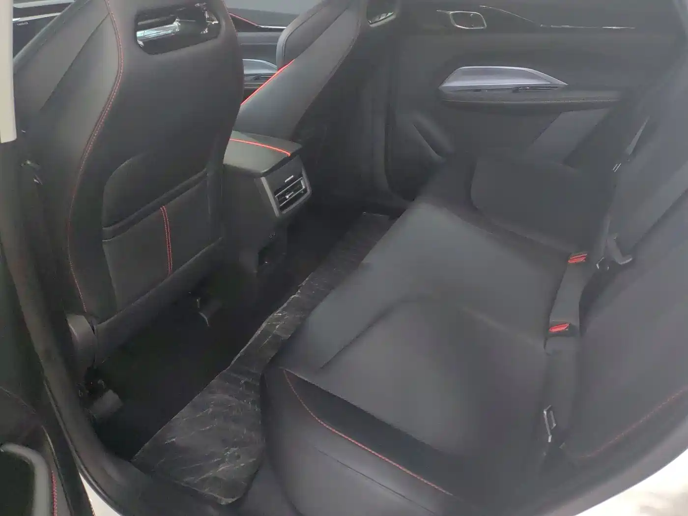 Changan Oshan Z6 2022 2022 Blue Whale 1.5T DCT Intelligent Premium
