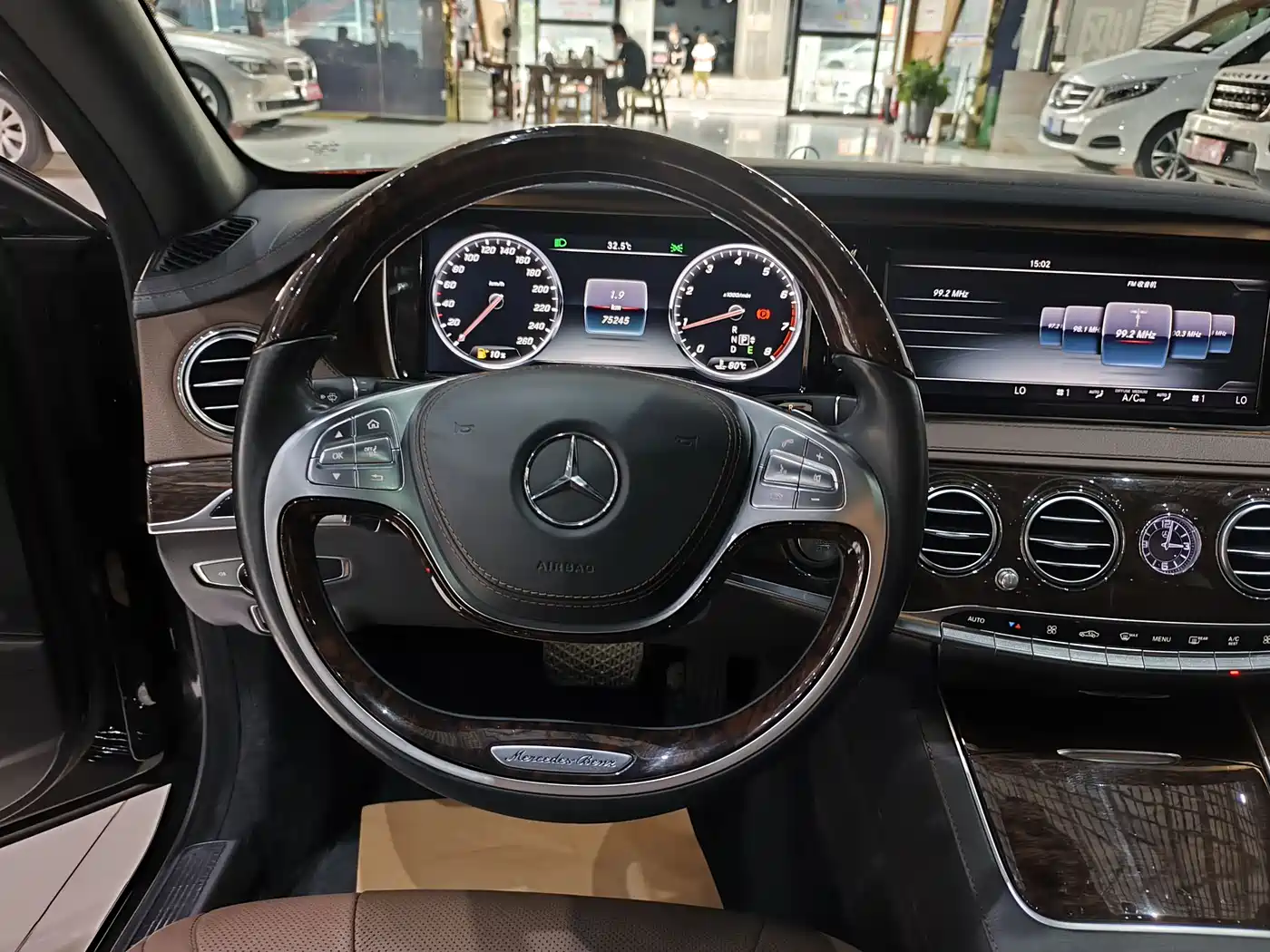Mercedes-Benz S-Class 2014 S 320 L Business фото 8