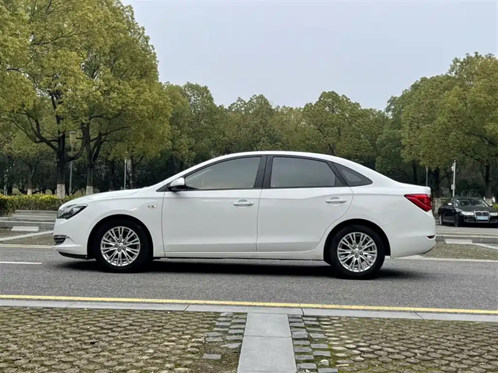 Buick Excelle 2017 15N Automatic Elite фото 23