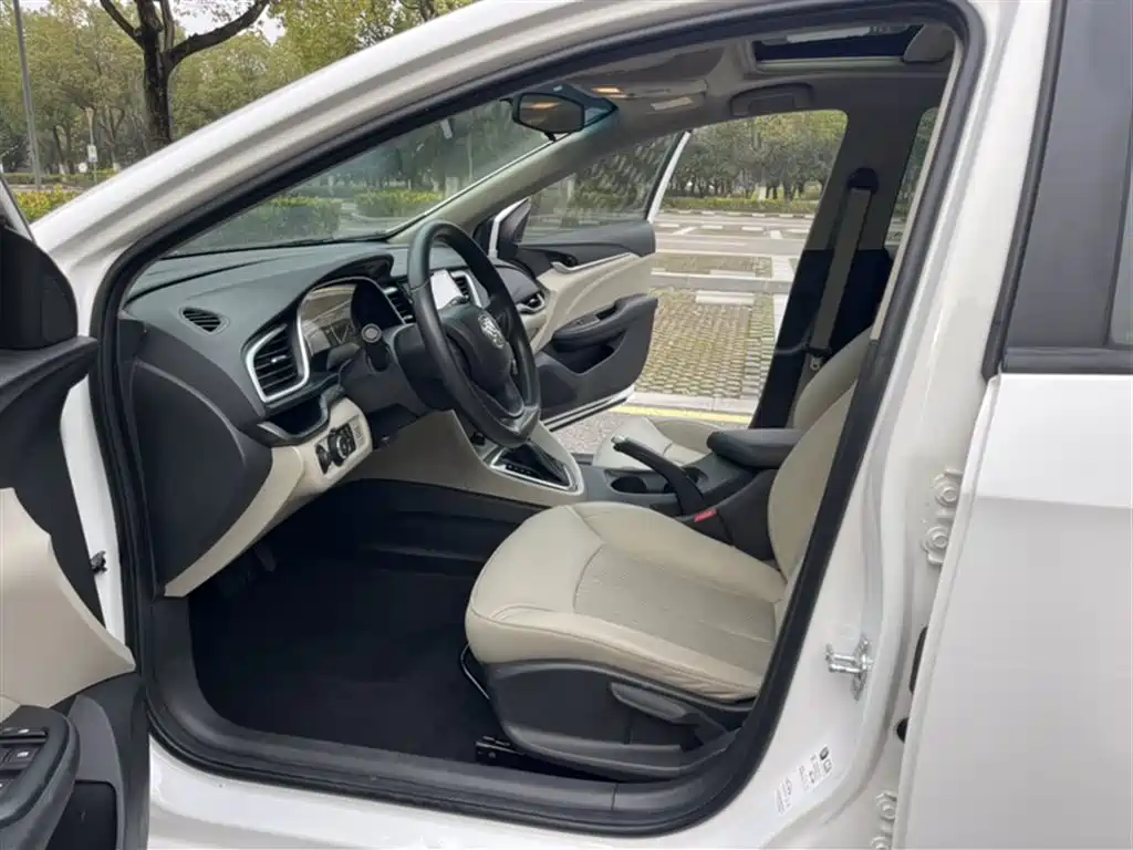 Buick Excelle 2017 15N Automatic Elite фото 7