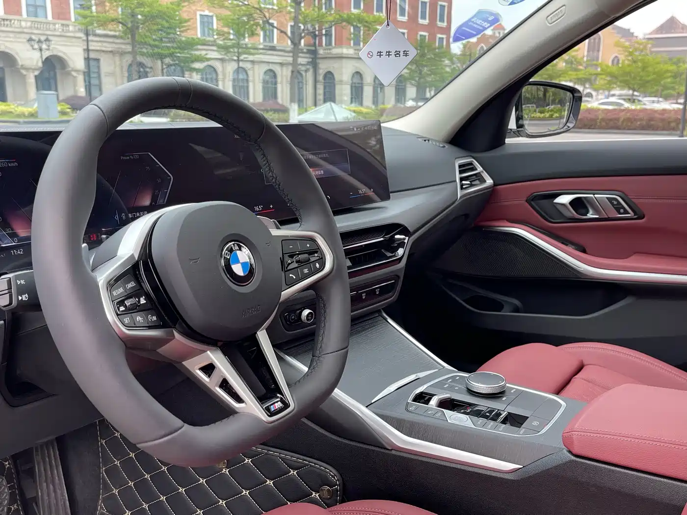 BMW 3-SERIES