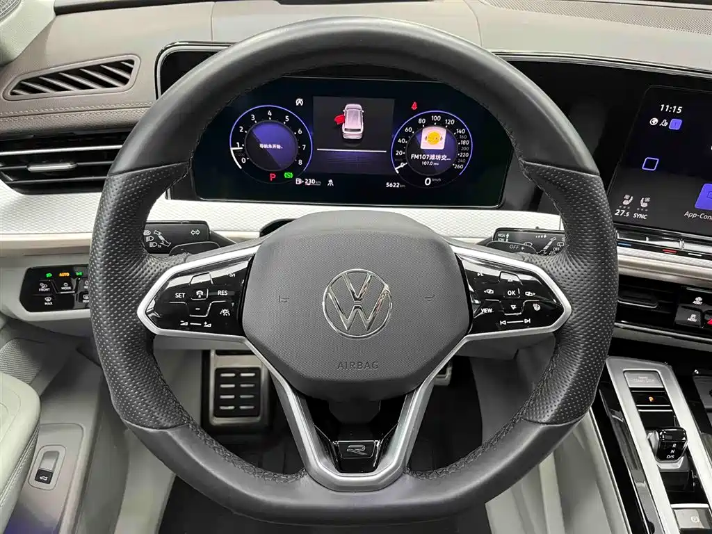 Volkswagen Talagon 2023 380TSI 4WD R-Line Celebration Edition фото 3