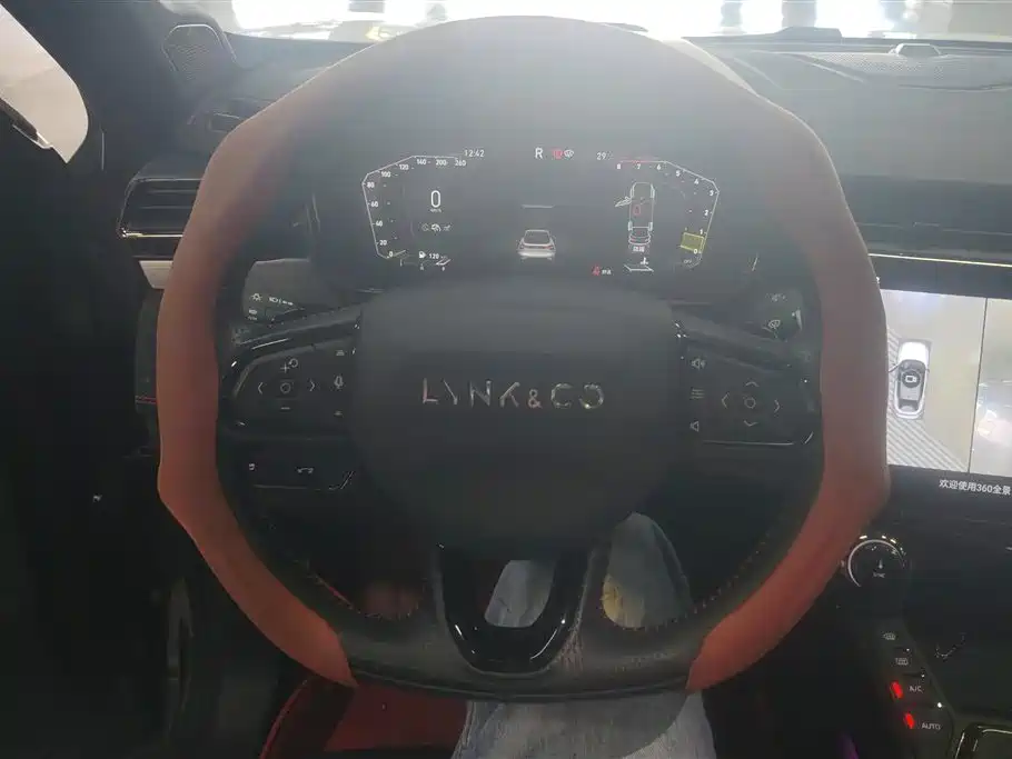 Lynk & Co 05 2022 2.0TD 4WD Power Halo фото 15