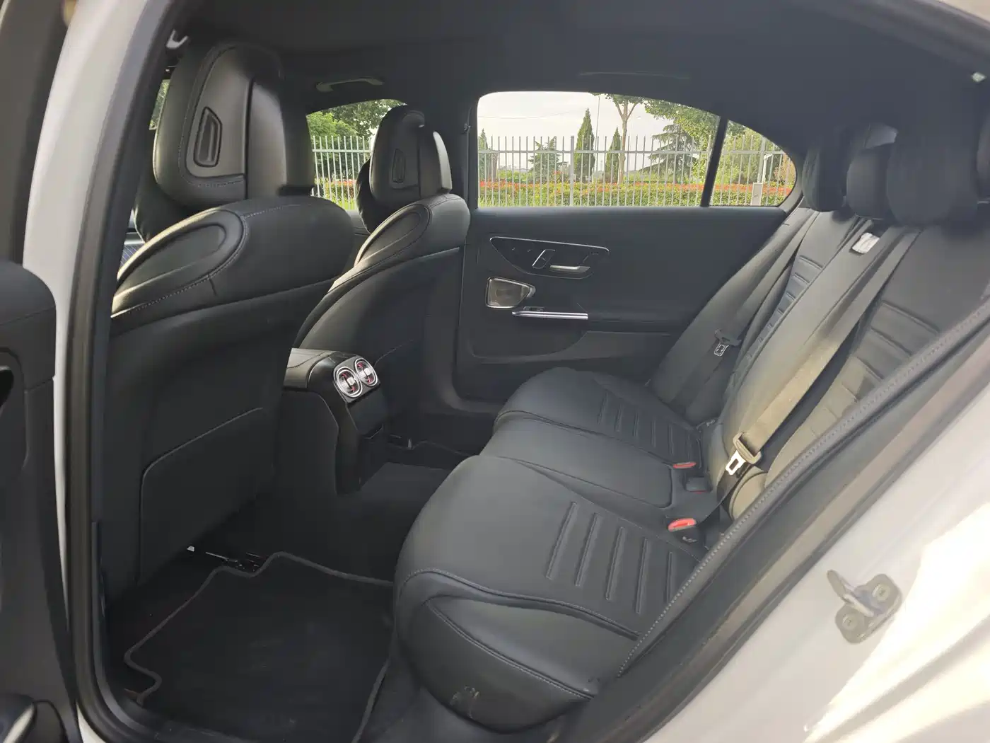 Mercedes-Benz C-Class 2025 C 260 L Night Sport Edition фото 22