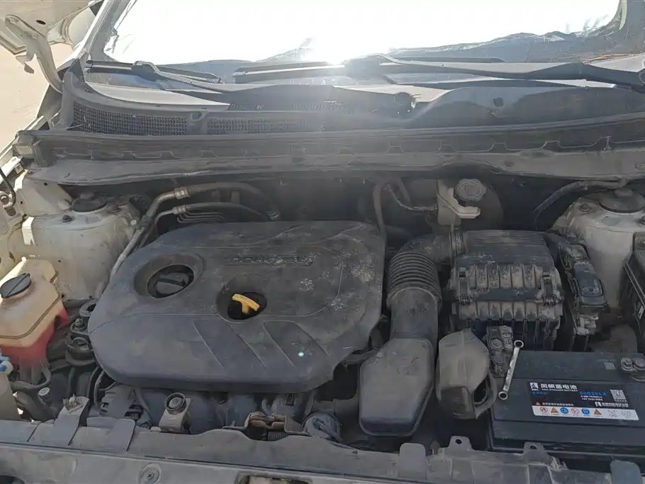 Kia Sportage 2012 2.0L Automatic 2WD NAVI Edition фото 10