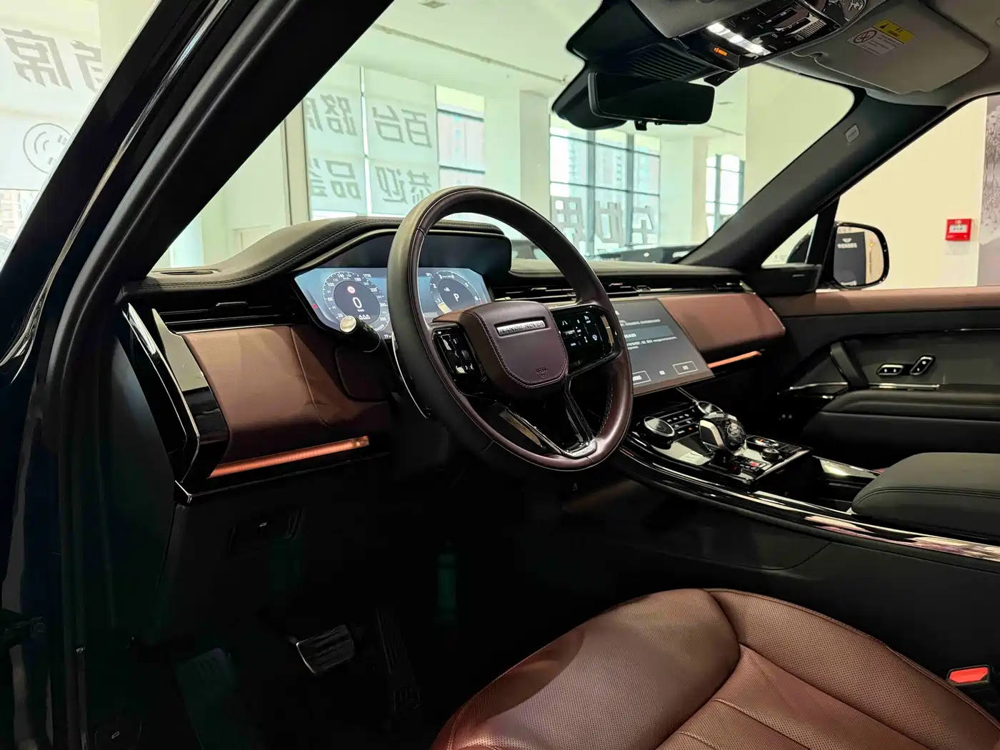 Land Rover Range Rover Sport 2023 400PS Dynamic SE фото 7