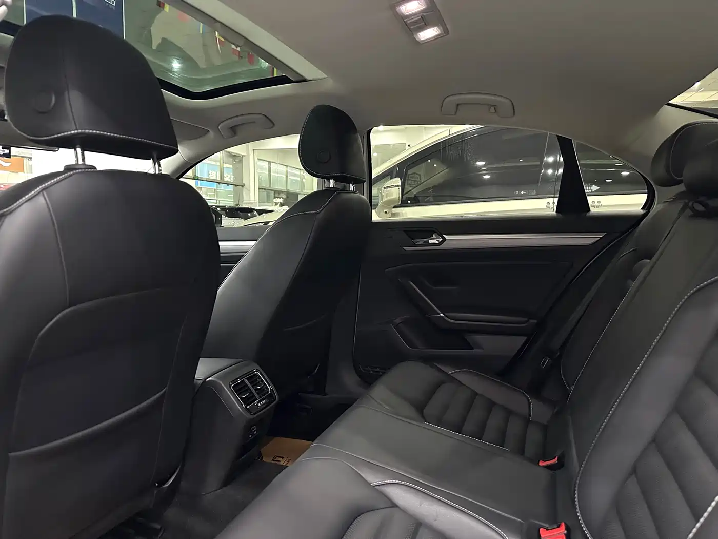 Volkswagen Lamando 2021 280TSI DSG Comfort Edition фото 9