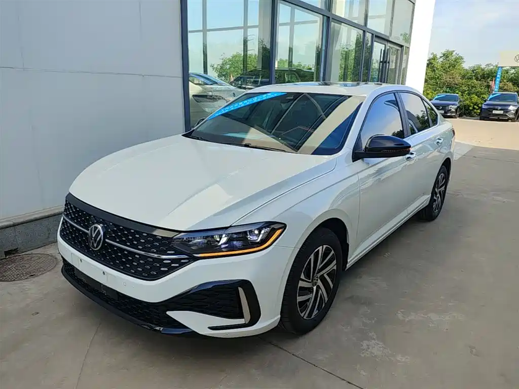 Volkswagen Lavida 2024 Model 300TSI DSG Starlight Leading Edition