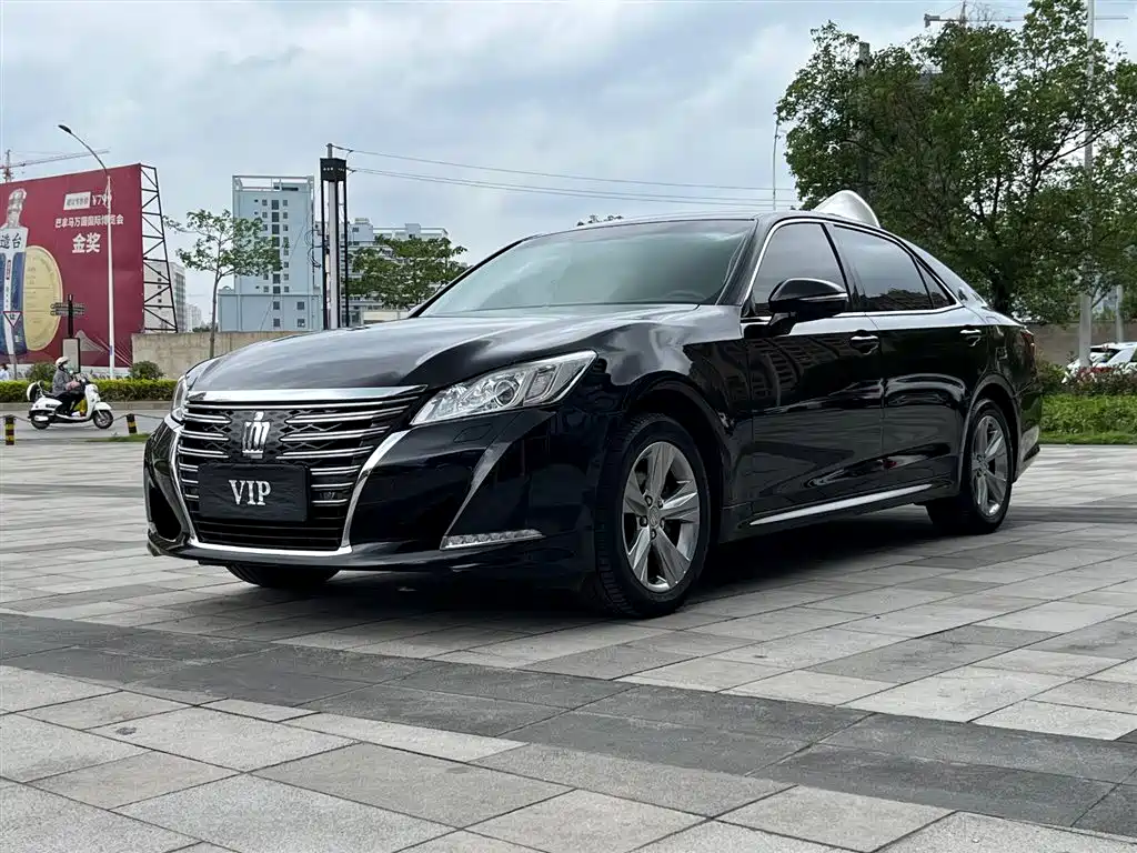 Toyota Crown 2015 2.5L Smart Edition