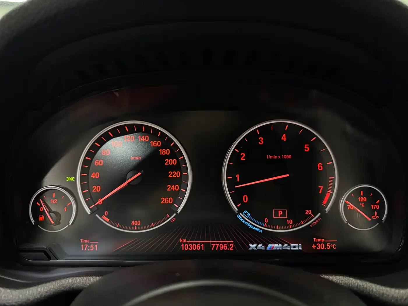 BMW X4 2016 M40i фото 19