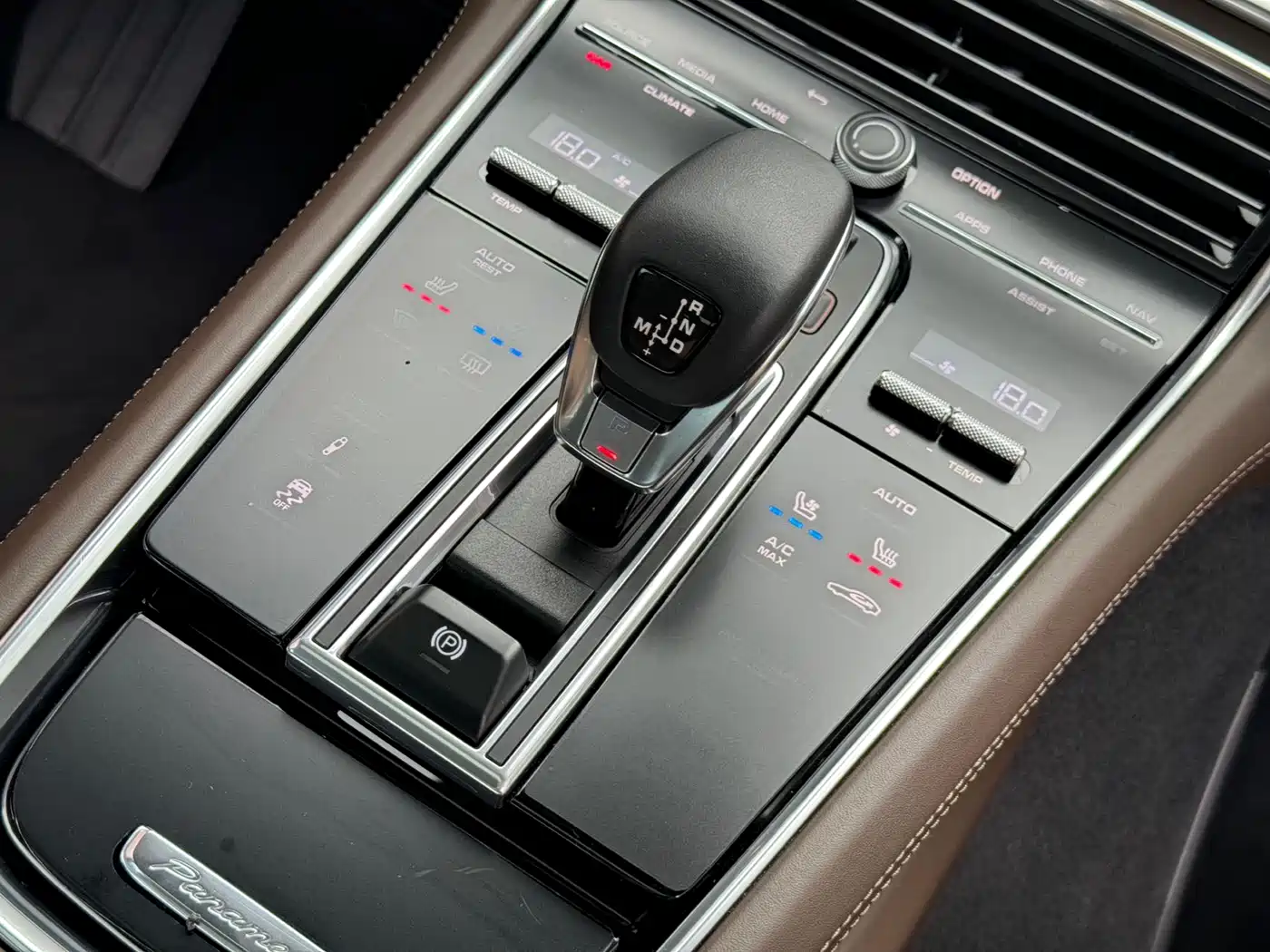 Porsche Panamera 2022 Panamera 4 Sport Turismo 2.9T фото 13
