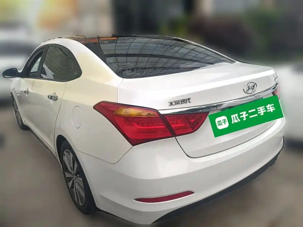 Hyundai Mistra 2014 1.8L Auto Premium DLX фото 4